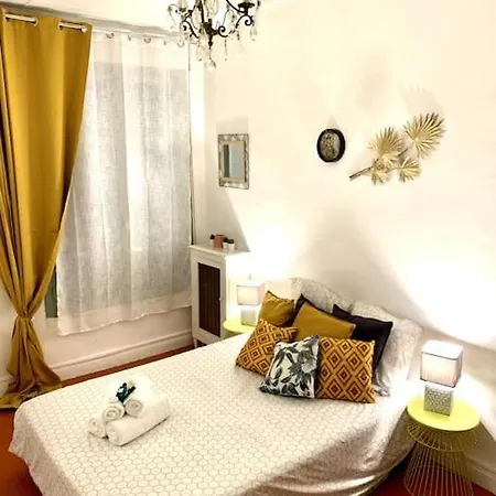 Magenta - T2 Au Coeur Du Carre D'or De Appartement