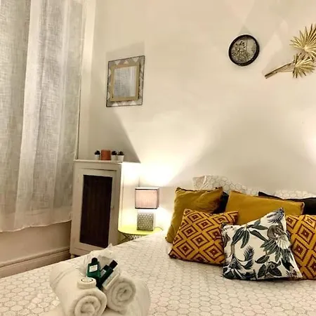 Appartement Magenta - T2 Au Coeur Du Carre D'or De *